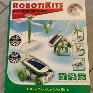 NEW IN BOX ROBOT KIT 6-in-1 EDUCATIONAL SOLAR KIT STEM SCIENCE LEARNING FOR ALL